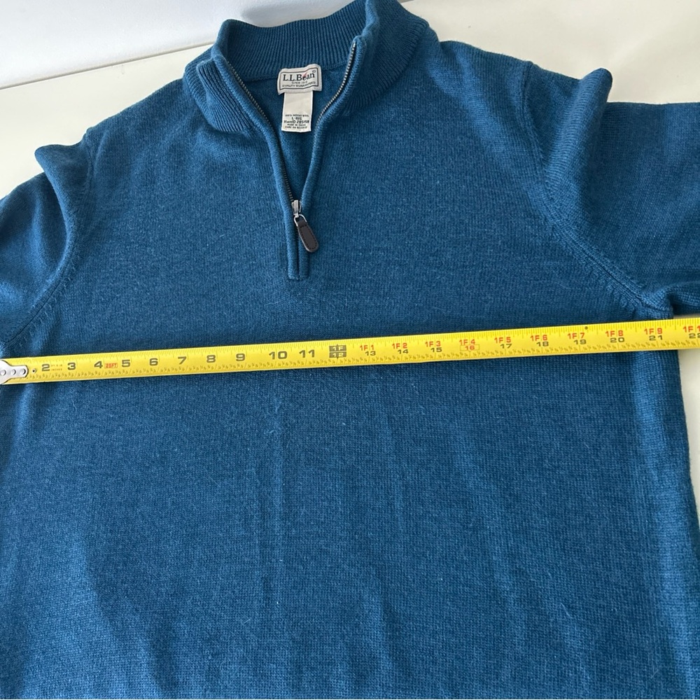 L.L. Bean Men's Teal Quarter Zip Sweater 100% Merino Wool - Picture 10 of 13